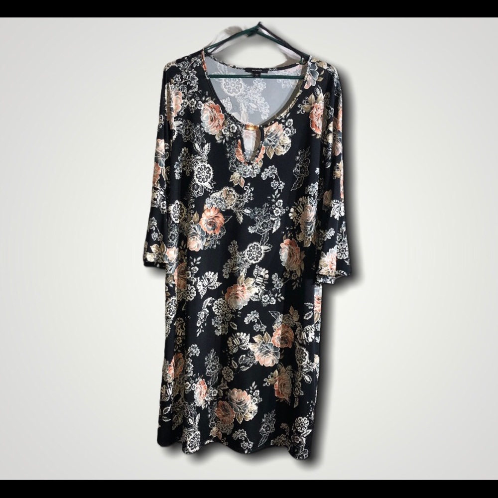 Cute Flutter Sleeve Knit Dress 2X